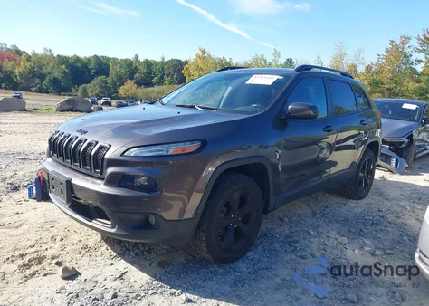 2016 Jeep Cherokee Altitude z USA, uszkodzony, nr VIN 1C4PJMCB9GW186984